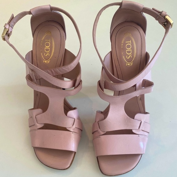 Todd’s Formal Leather Sandals